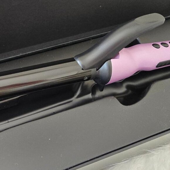BIO IONIC Long Barrel Styler, 1" Curling Iron w/Moisture Heat Technology- NEW! - Picture 4 of 8